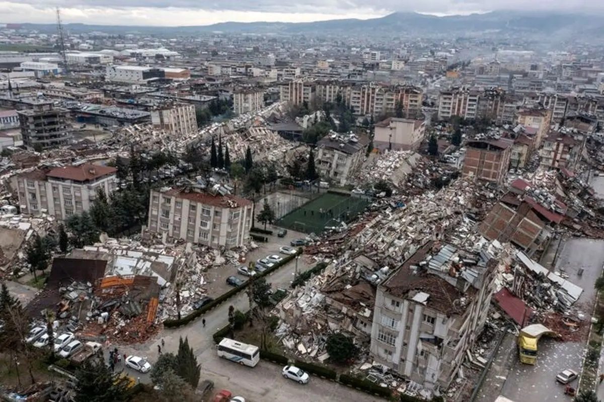 ببینید | نشانه‌هایی در آسمان ترکیه قبل از وقوع زلزله مرگبار!