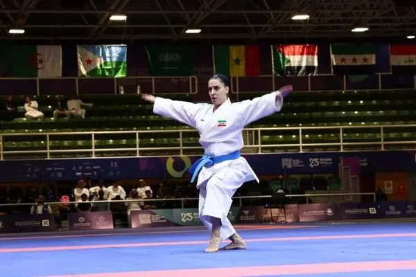 کاراته سومین طلای کاروان ایران را گرفت