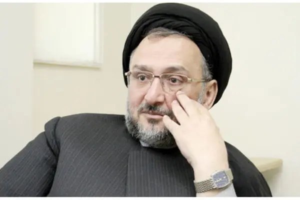 توصیه ابطحی به عارف: سیم کارت سفید همه مسئولان را لغو کنید