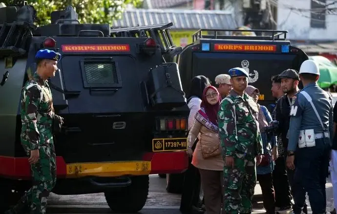 مسجد،پليس،جاكارتا،اندونزي،حادثه،محل،مسجدي،مجروحان