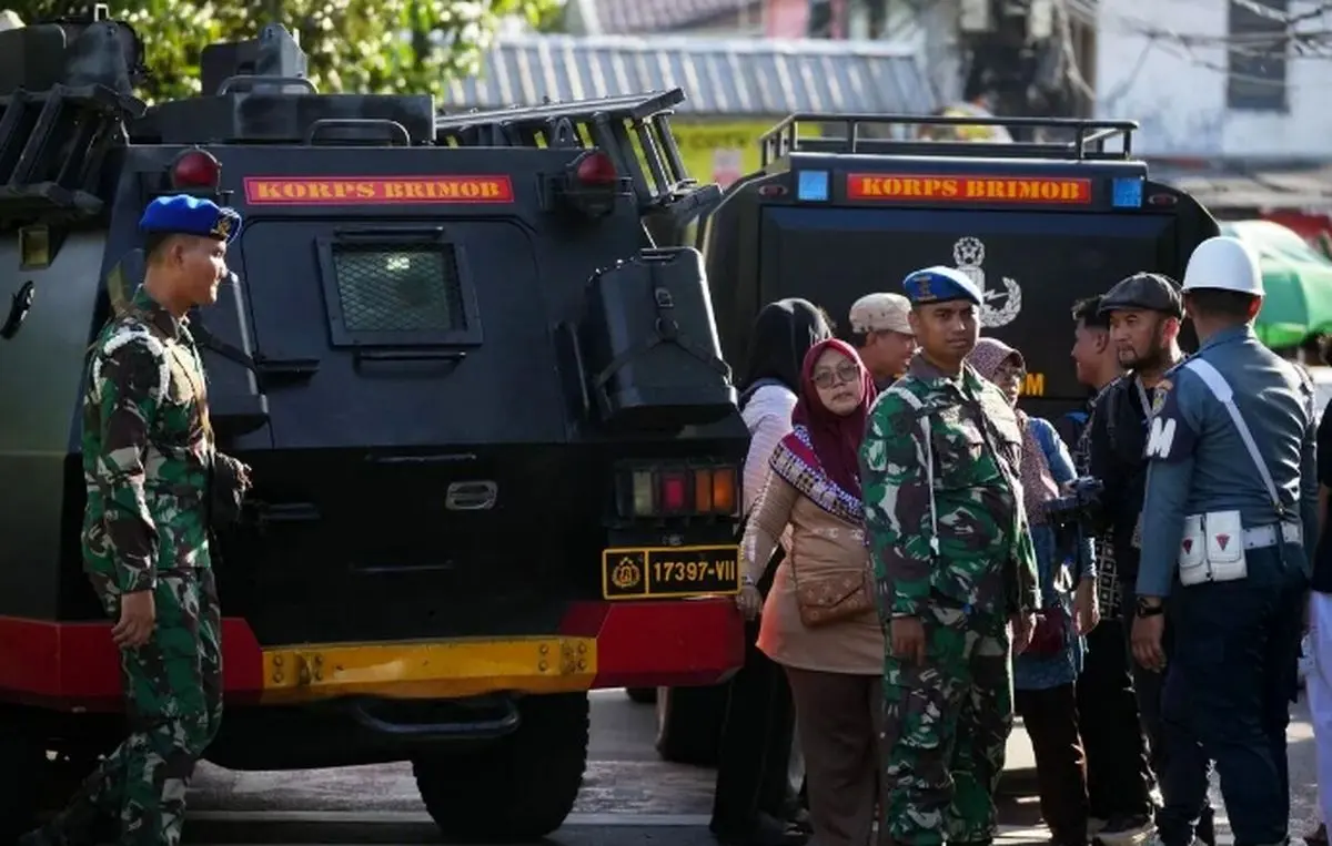 جزئیات وقوع چندین انفجار در مسجدی در  پایتخت اندونزی+ علت وقوع حادثه