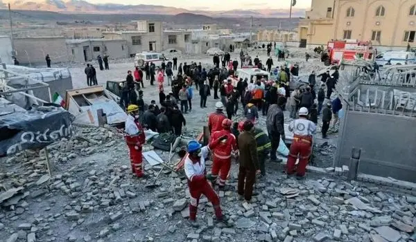 گزارش اعتماد از زخمی که روان امدادگران هلال‌احمر در جنگ ۴۰ روزه برداشت / روایت یک امدادگر از ماجرای پیدا کردن جسد دختربچه در کابینت آشپزخانه