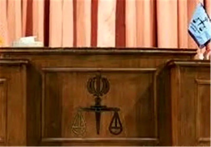 خانه،سلمان،متوجه،دست،شوهرش،پدرم،ماموران،برادرانم،شوهرم،زخمي، ...