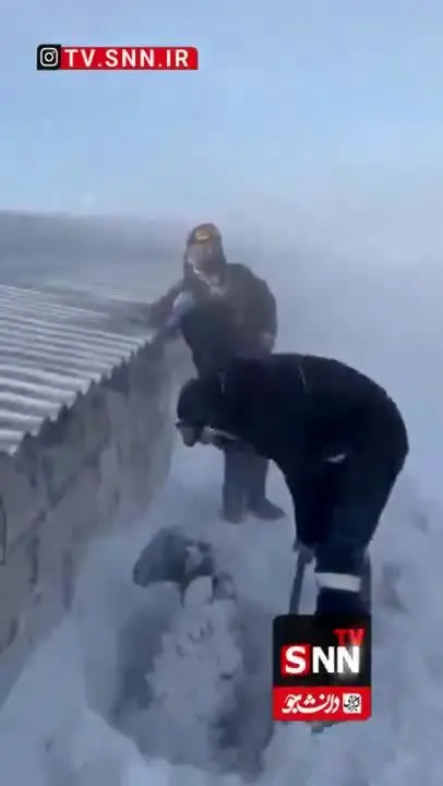 ویدیو | برف یک متری در شهرستان رابر کرمان و گرفتار شدن گوسفندان