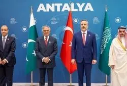 نشست چهارجانبه وزیران خارجه عربستان، ترکیه، پاکستان و مصر در آنتالیا