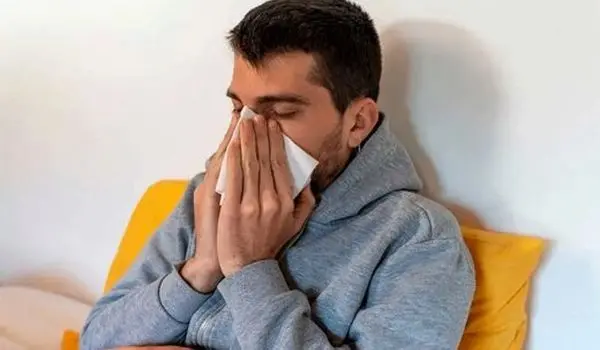 روش درست مصرف آنتی‌بیوتیک در زمان ابتلا به سرماخوردگی و آنفلوآنزا چگونه است؟