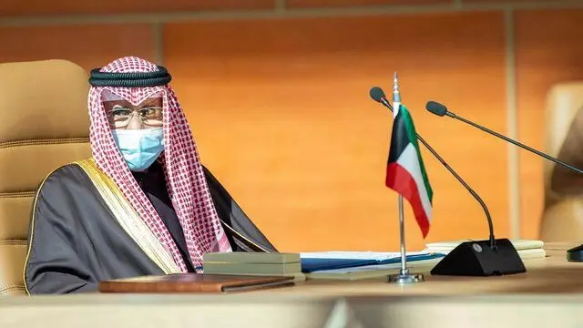 امیر کویت استعفای وزرای دفاع و کشور را پذیرفت