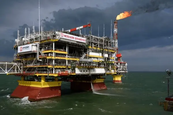 حمله اوکراین به سکوی نفتی روسیه در دریای خزر