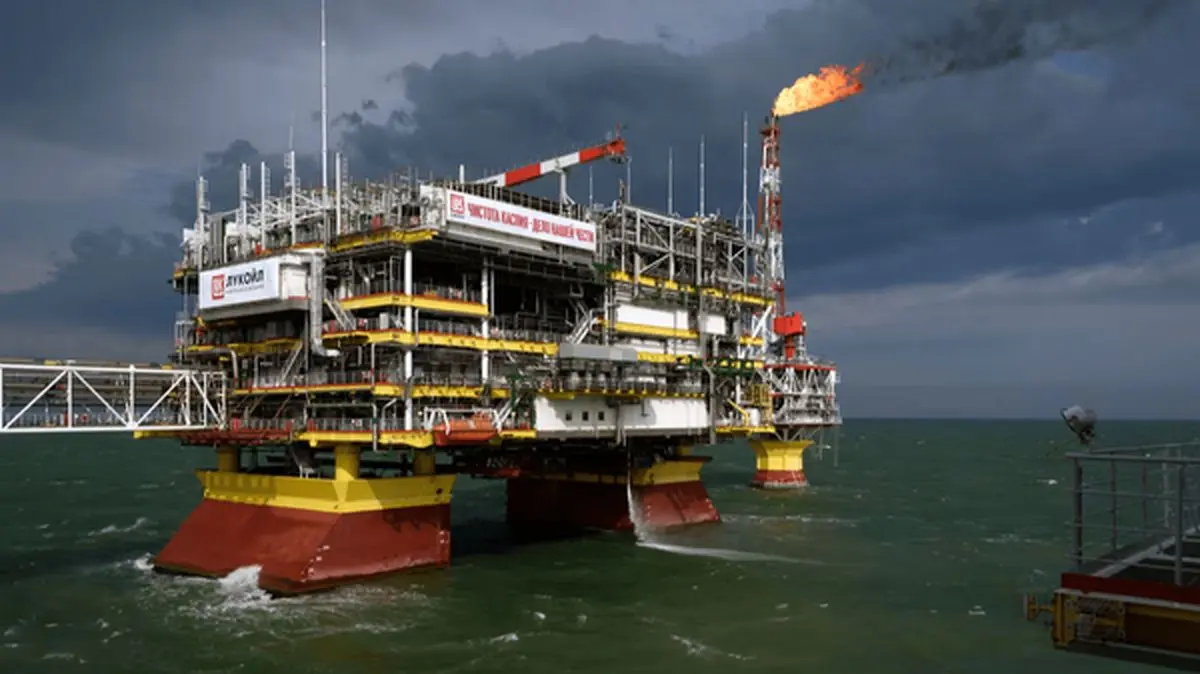 حمله اوکراین به سکوی نفتی روسیه در دریای خزر