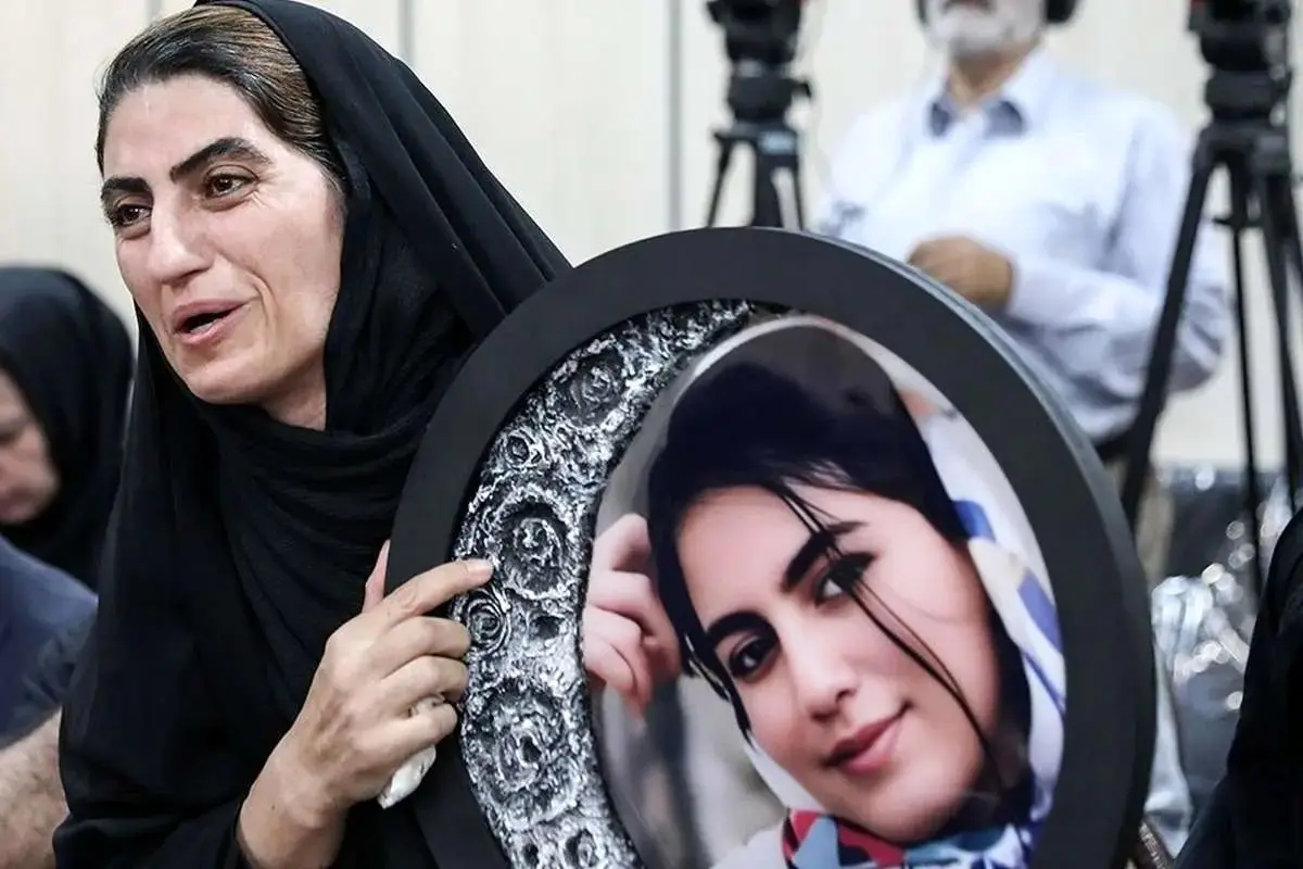 متهم،جلسه،وكيل،قاتل،ارائه،سليماني،پرداخت،موكل،ضربه،قتل،پروند ...