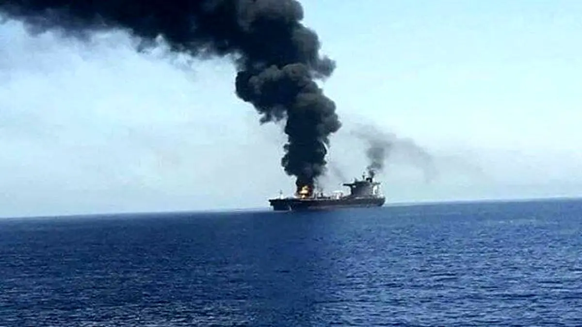 یمن به کشتی آمریکایی با موشک حمله کرد 