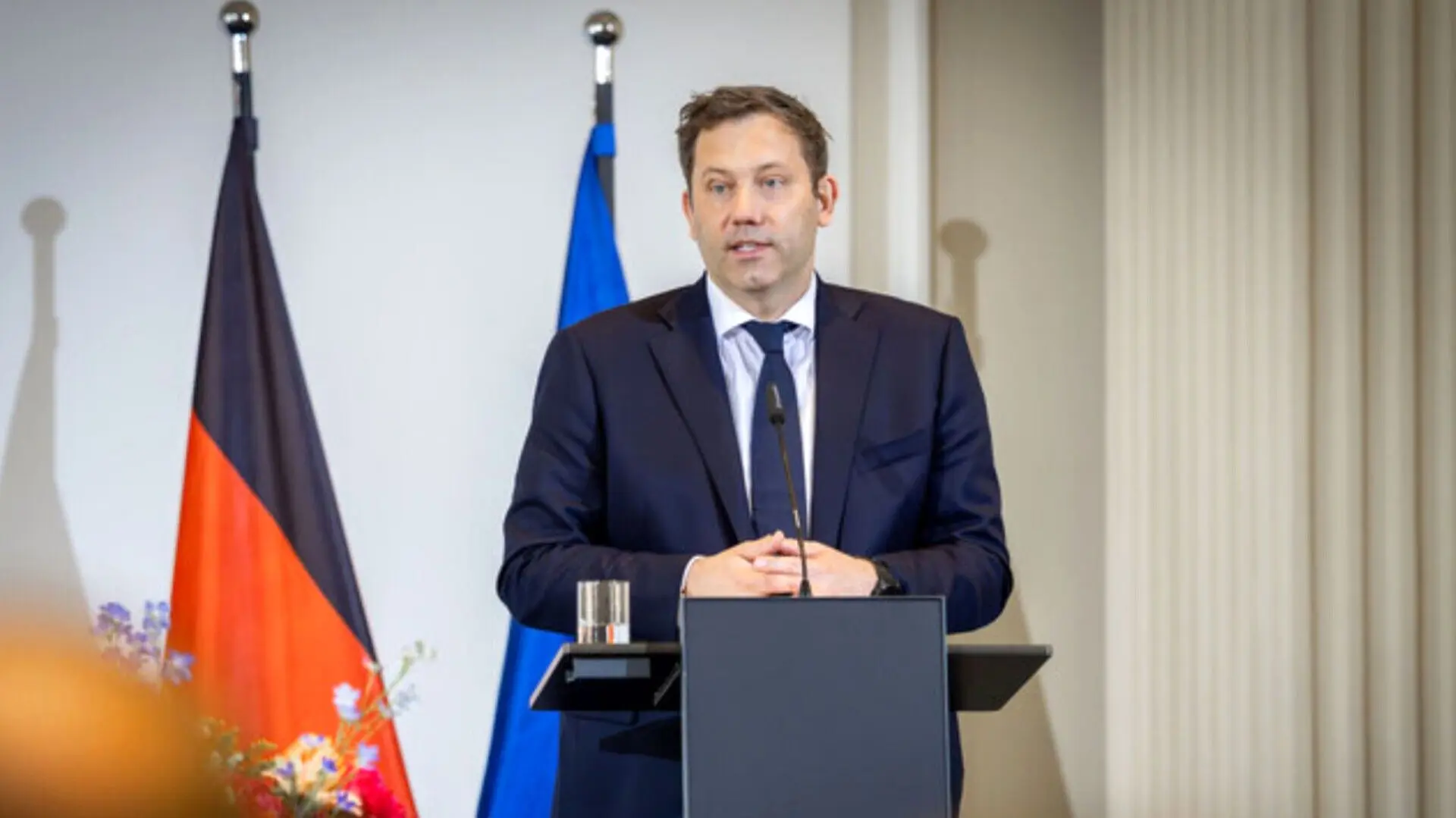 آلمان: ترامپ با تهدید گرینلند، از خط قرمز عبور کرده/ باید مقابل این باج‌گیری‌ها بایستیم