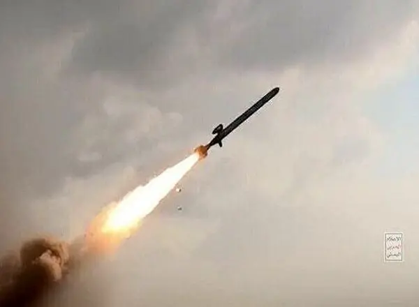 رسانه‌های عبری: موشکی که توسط ایران شلیک شد دارای سر جنگی متفرق بود، احتمالاً ۳-۴ بمب هر کدام به وزن ۱۰۰ کیلوگرم که پخش شده‌اند