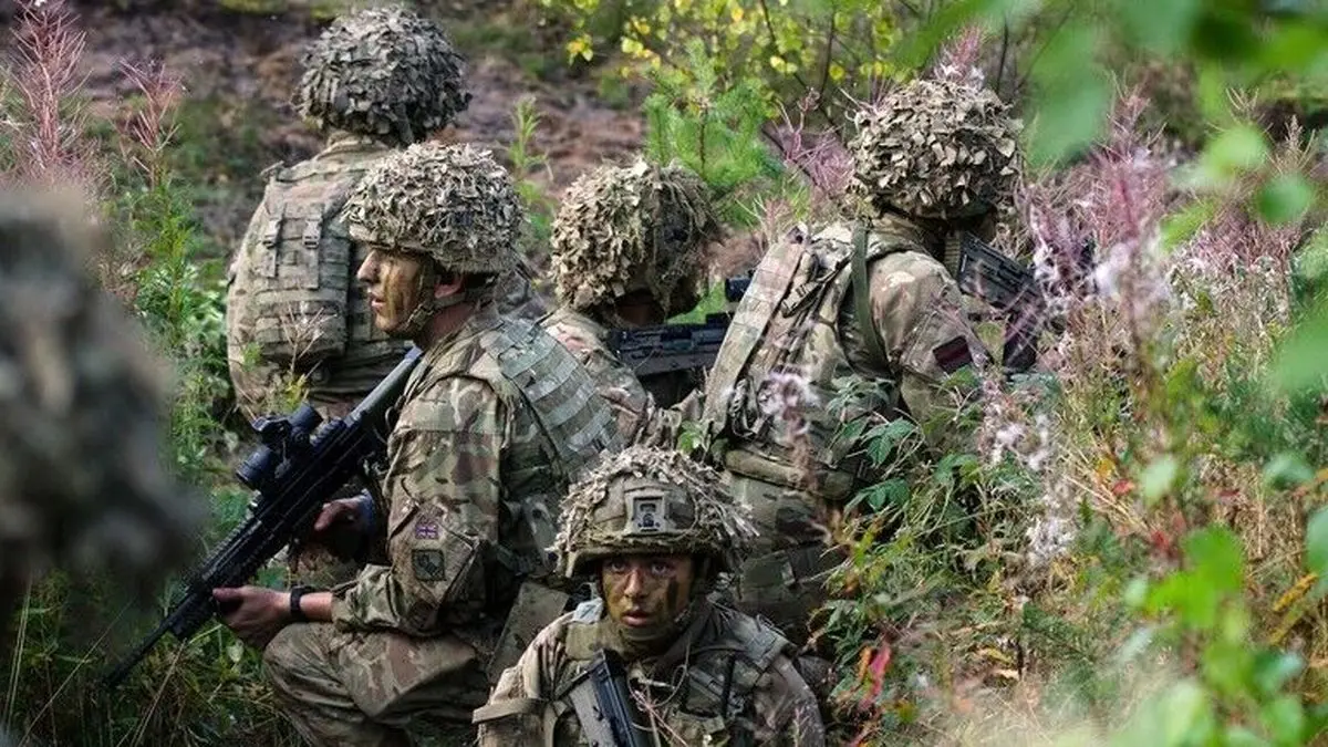 ارتش انگلیس برای جنگ با روسیه آماده می‌شود