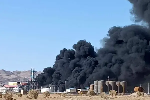 گزارش روزنامه اعتماد از میزان آسیب پالایشگاه‌ها در جنگ؛ راهکار فوری برای جلوگیری از فلج شدن صنایع چیست؟