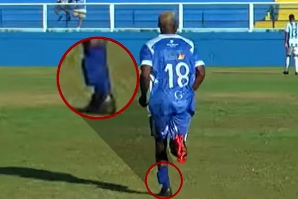 فوتبالیست زندانی با پابند الکترونیکی وارد زمین شد