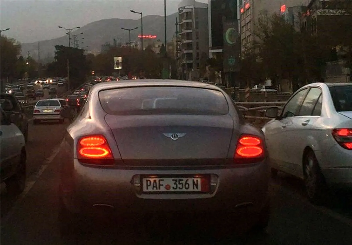 دلیل تردد خودروهای لوکس با پلاک خارجی چیست؟