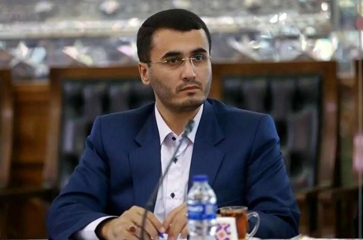 متفکرآزاد: ایران در مذاکرات برنامه هستهای را با هیچچیز معامله نمیکند