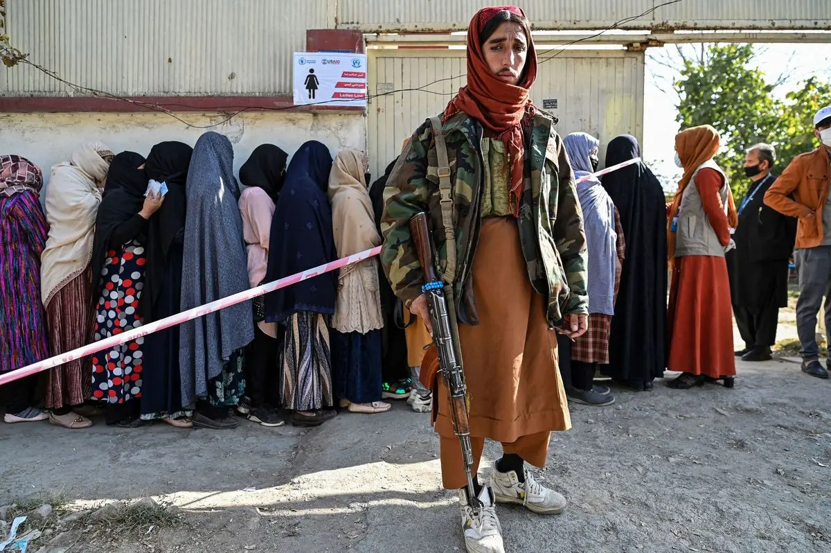 وزارت خارجه در برابر محدودیت‌های زنان افغان موضع فعالانه‌تری بگیرد