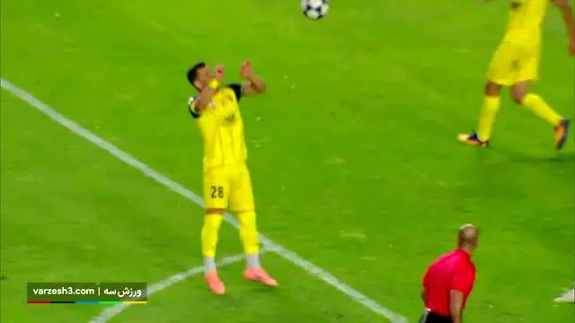 ببینید| گل اول سپاهان به آخال توسط کاوه رضایی