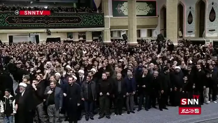 ببینید| لحظه ورود رهبر انقلاب به دومین شب عزاداری حضرت زهرا(س) در حسینیه امام خمینی(ره)