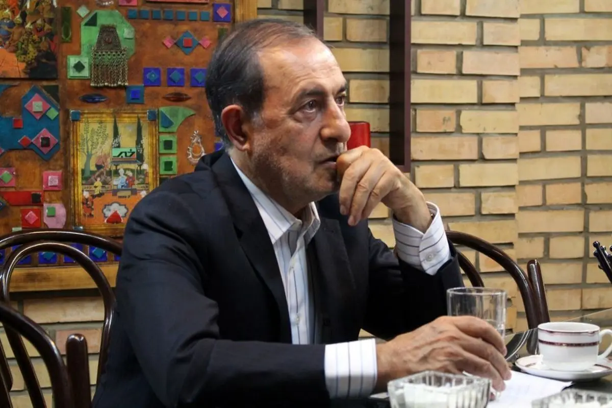 الویری: در داخل، افرادی متدین اما نفوذی داریم