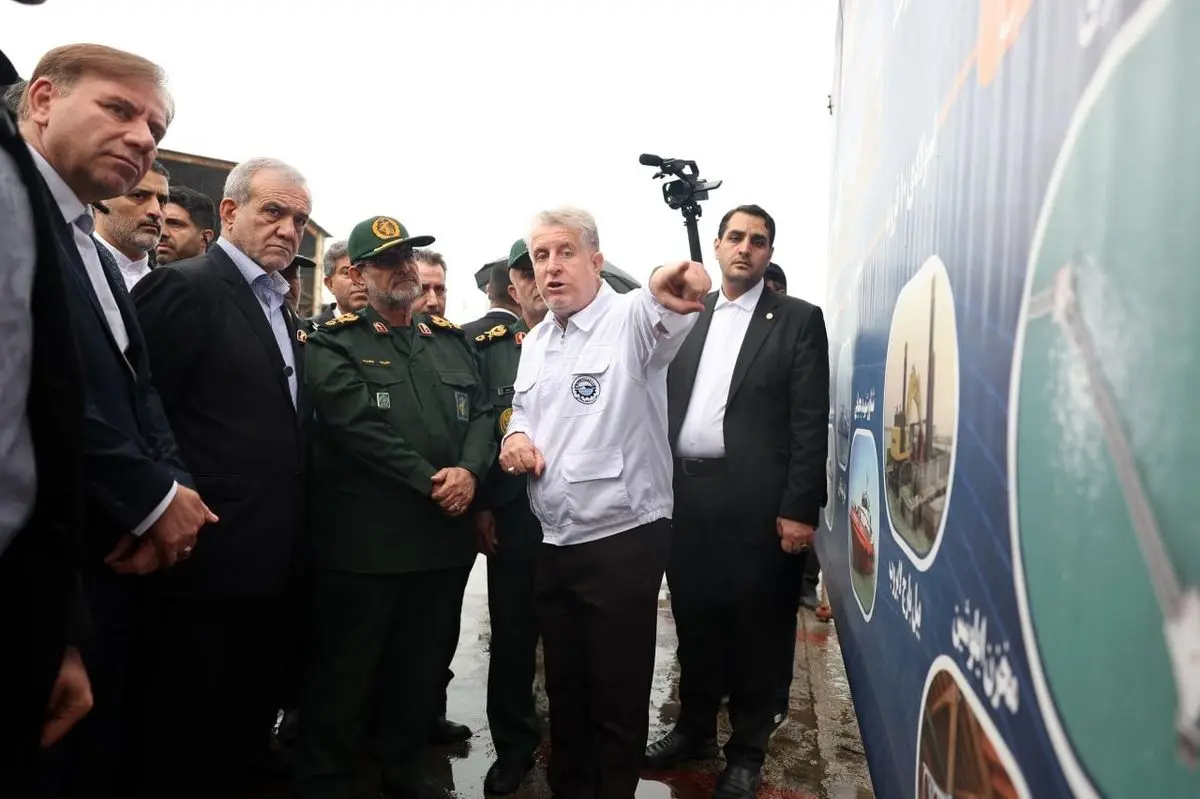فرمانده نیروی دریایی سپاه: دستور ساخت ۶ شناور آتشخوار صادر شد