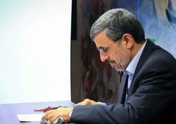 پخش تصاویری منشوری از احمدی‌نژاد در استانبول!