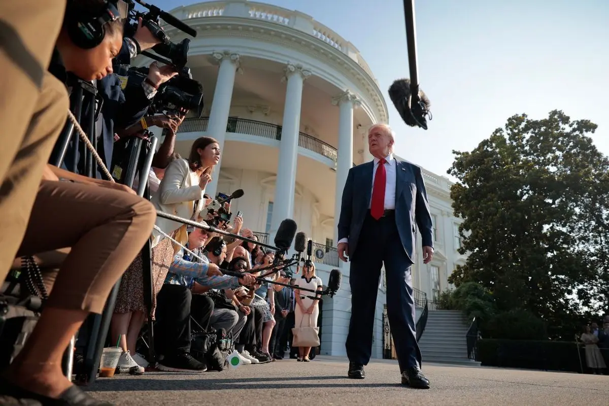 «گنبد طلایی» ۱۵۱ میلیاردی ترامپ کلید خورد