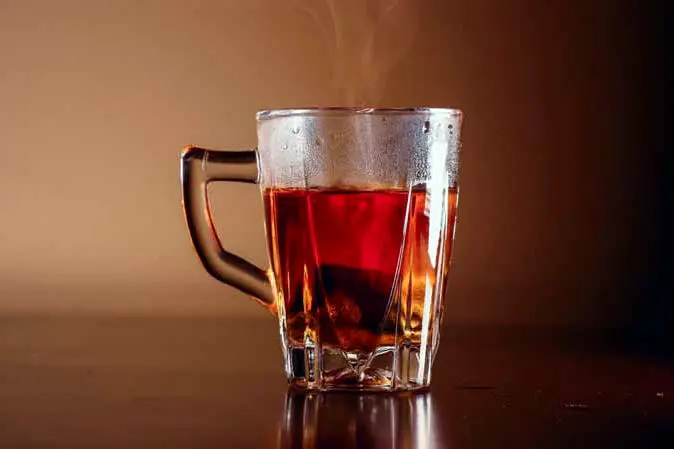 ۹ نفر به خاطر یک لیوان چای تازه‌دم کشته شدند