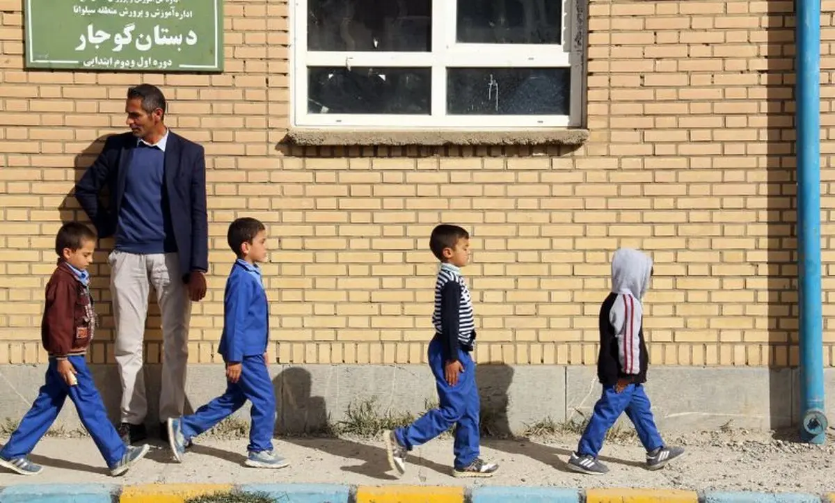 جواب خنده‌دار دانش‌آموز عشق ازدواج به جواب سوال امتحان ادبیات+ عکس