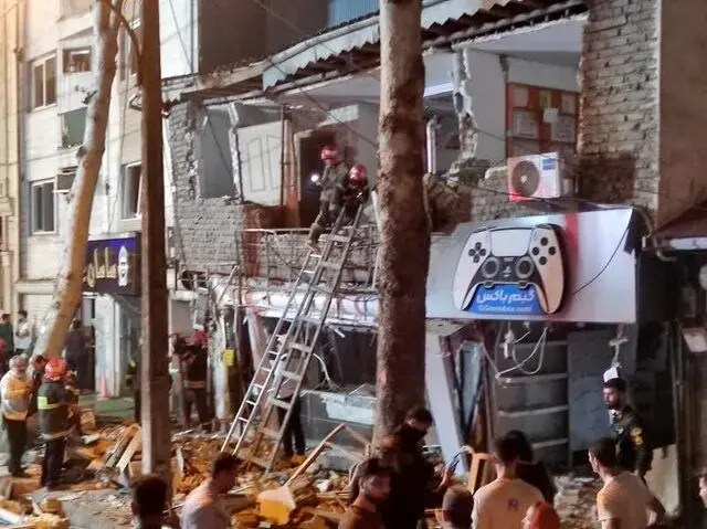 رشت،حادثه،انفجار،آوار،مصدوم