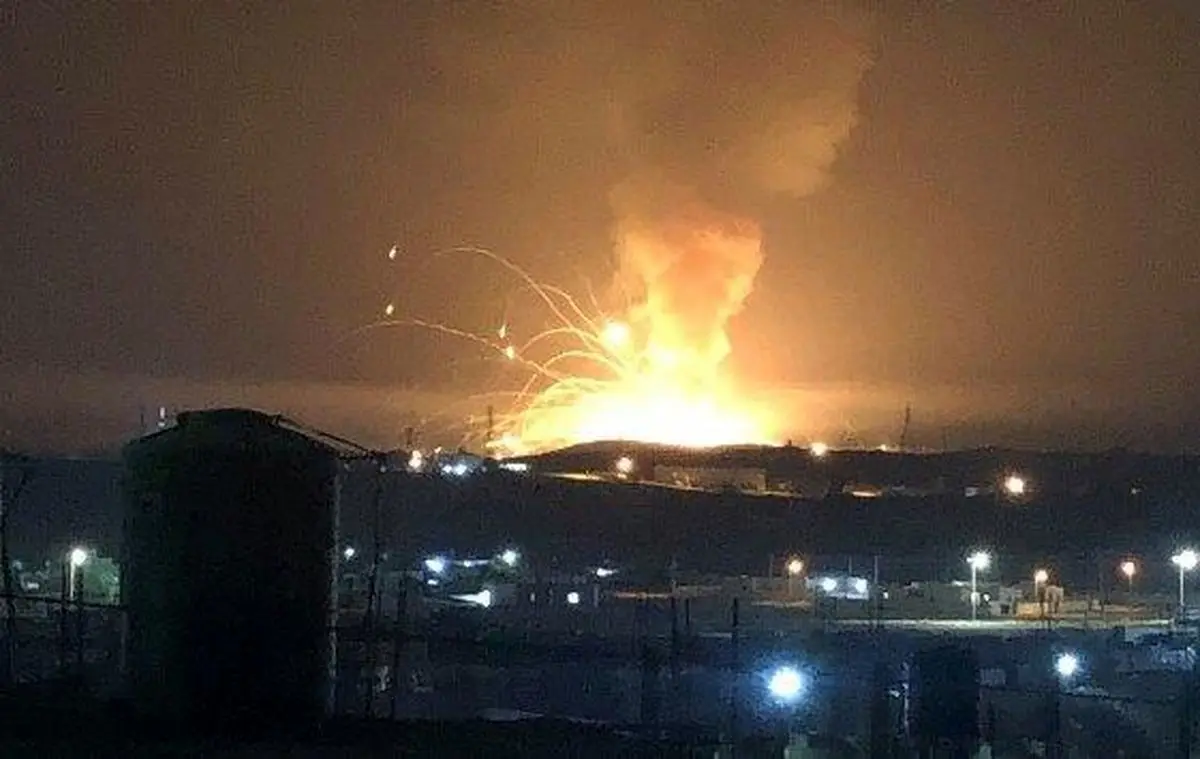 ورزشگاه صنعا بمباران شد