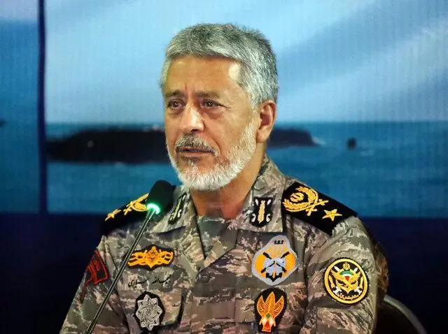 معاون هماهنگ‌کننده ارتش: افتخار ماست که با استکبار می‌جنگیم، نه با دشمنان کوچک