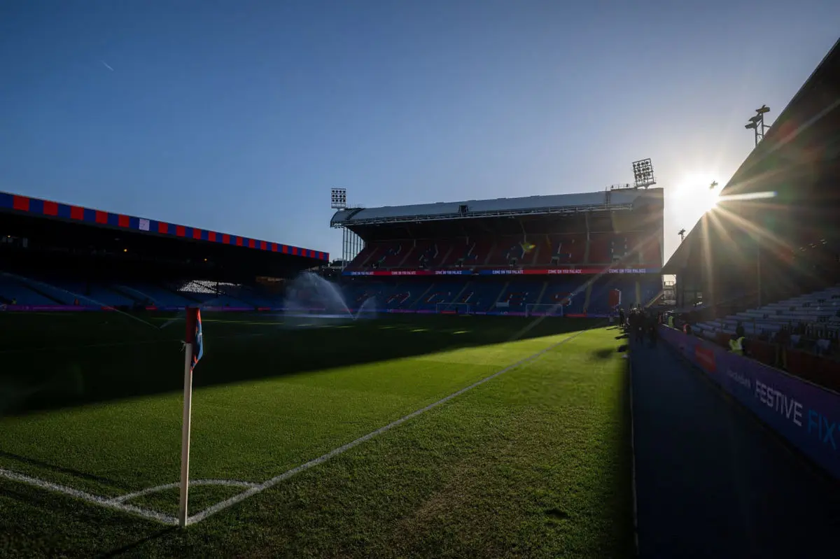 ترکیب رسمی کریستال پالاس - منچستریونایتد