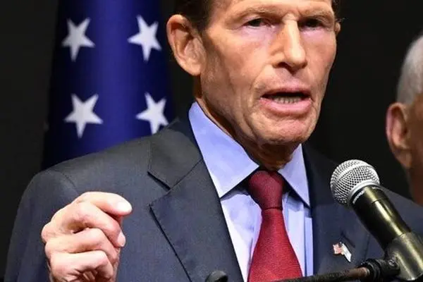 هشدار سناتور آمریکایی درباره احتمال گسترش جنگ با ورود نیروهای زمینی