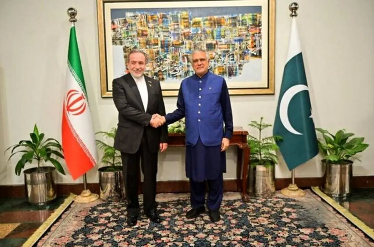 گفتگوی وزیران خارجه ایران و پاکستان در اسلام آباد