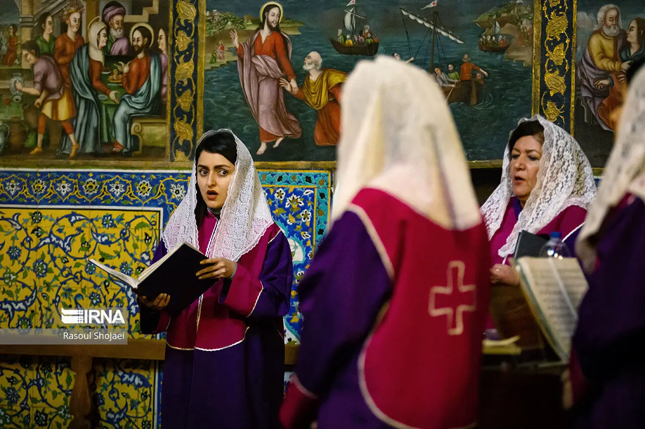 جشن آغاز سال نو میلادی در کلیساهای ایران