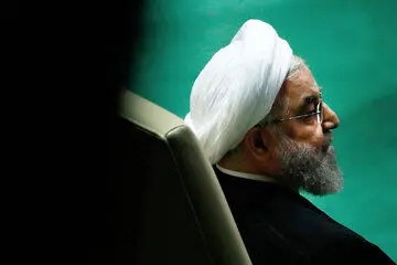 تندروها از ثبت‌نام حسن روحانی در انتخابات عصبانی هستند چون می‌دانند حضور او جو سنگینی علیه‌ خالص‌سازان به وجود می‌آورد