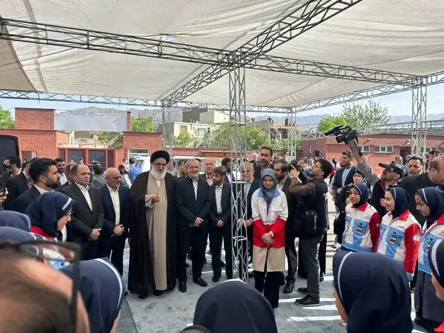 رییس جمهور وارد البرز شد
