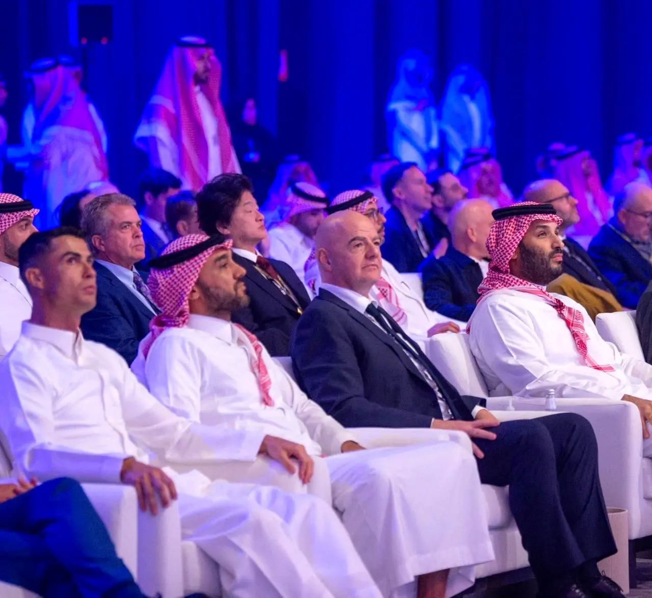 فهرست پولدارترین مالکان باشگاه‌ها و پردرآمدترین بازیکنان/ ثروتمندان مستطیل سبز
