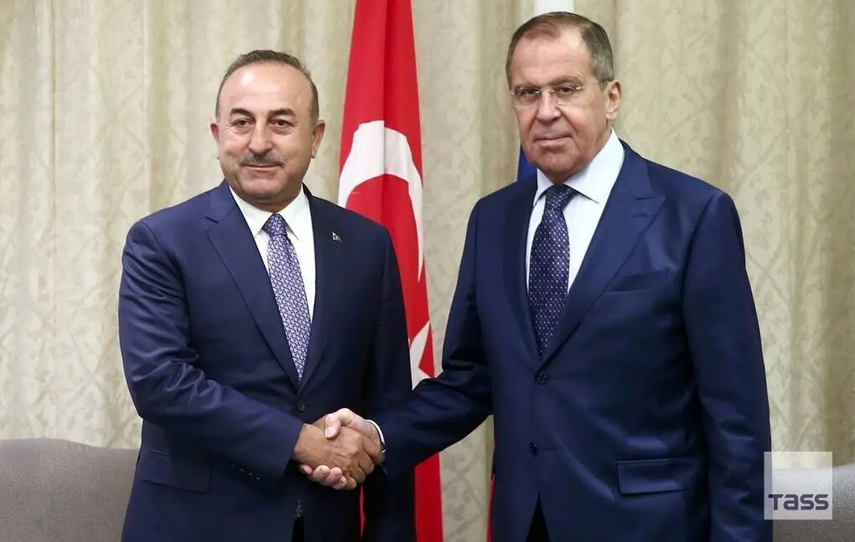آغاز نشست سه جانبه وزیران خارجه روسیه، اوکراین و ترکیه در آنتالیا