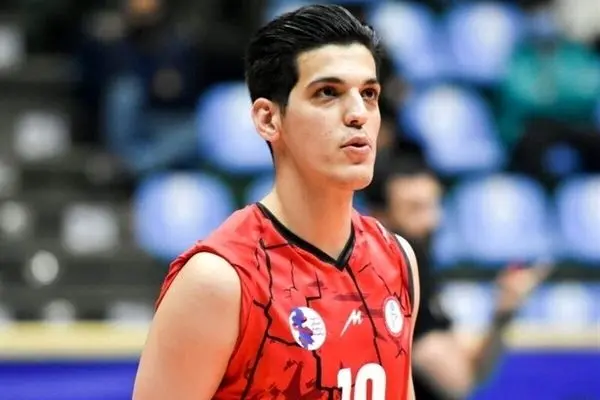 پدر مرحوم صابر کاظمی: پیام تسلیت مقام معظم رهبری برای ما آرامش‌بخش بود