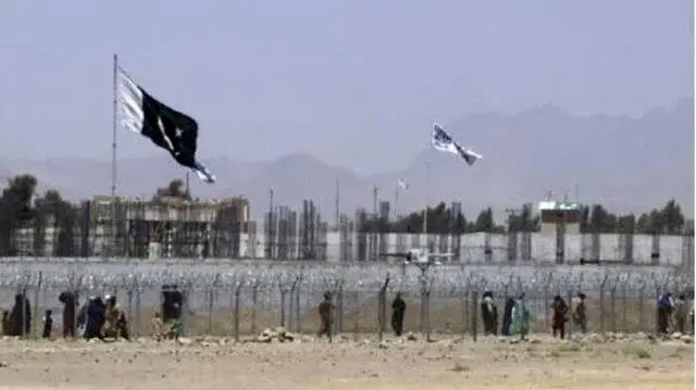 وزیر دفاع پاکستان: گفت‌وگوهای صلح با افغانستان به بن‌بست رسید