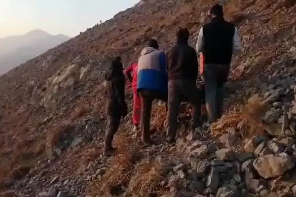 ببینید | نخستین تصاویر از صحنه حادثه سقوط رضا امیرخانی