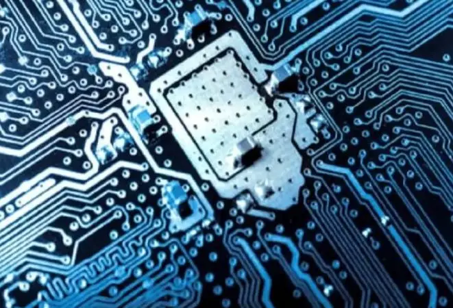 قانون جدید آمریکا برای محدود کردن فروش تراشه به ایران و چین