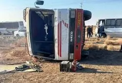 واژگونی مینی‌بوس کارگران معدن در بردسکن