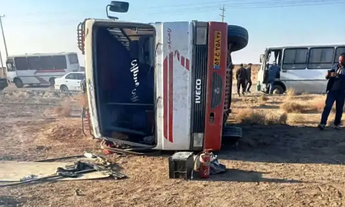 بردسكن،جاده،خاكي،انابد،معدن،نفر،گردوخاك