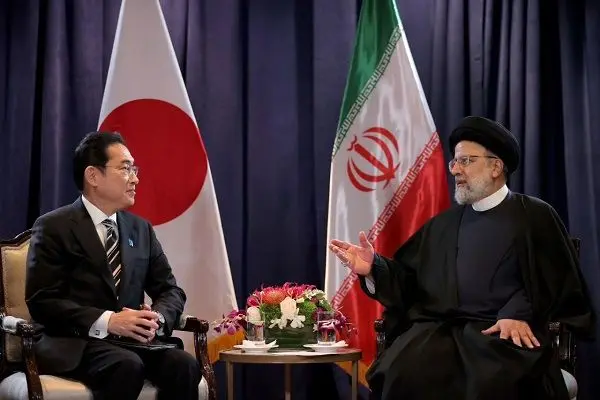 ببینید | ماجرای انتظار 15 دقیقه‌ای نخست‌وزیر ژاپن برای گفت‌وگو با رئیسی چیست؟