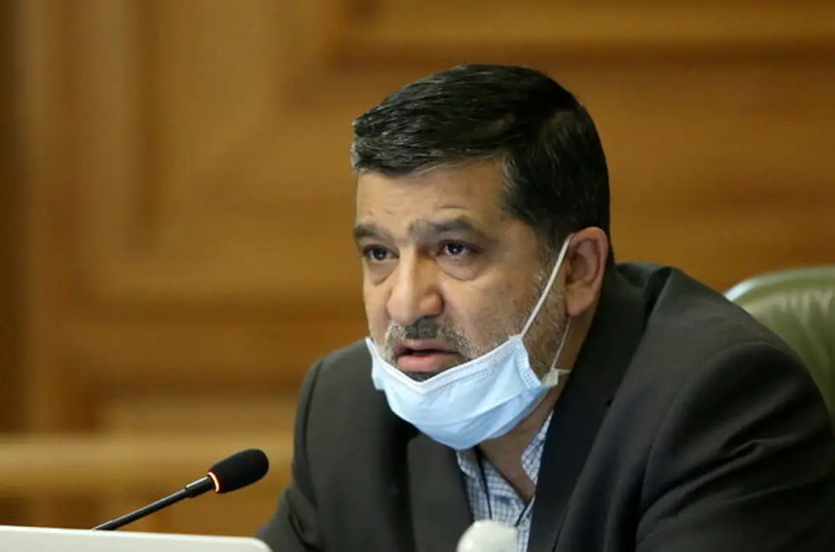 انتقاد از تاخیر هشت ماهه شهرداری در اعلام حقوق کارکنانش 